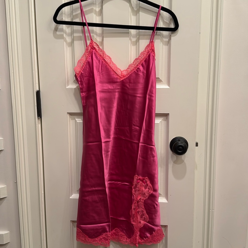 SilkSilky Pure Silk Lace Trim Split Hem Chemise Nightgown